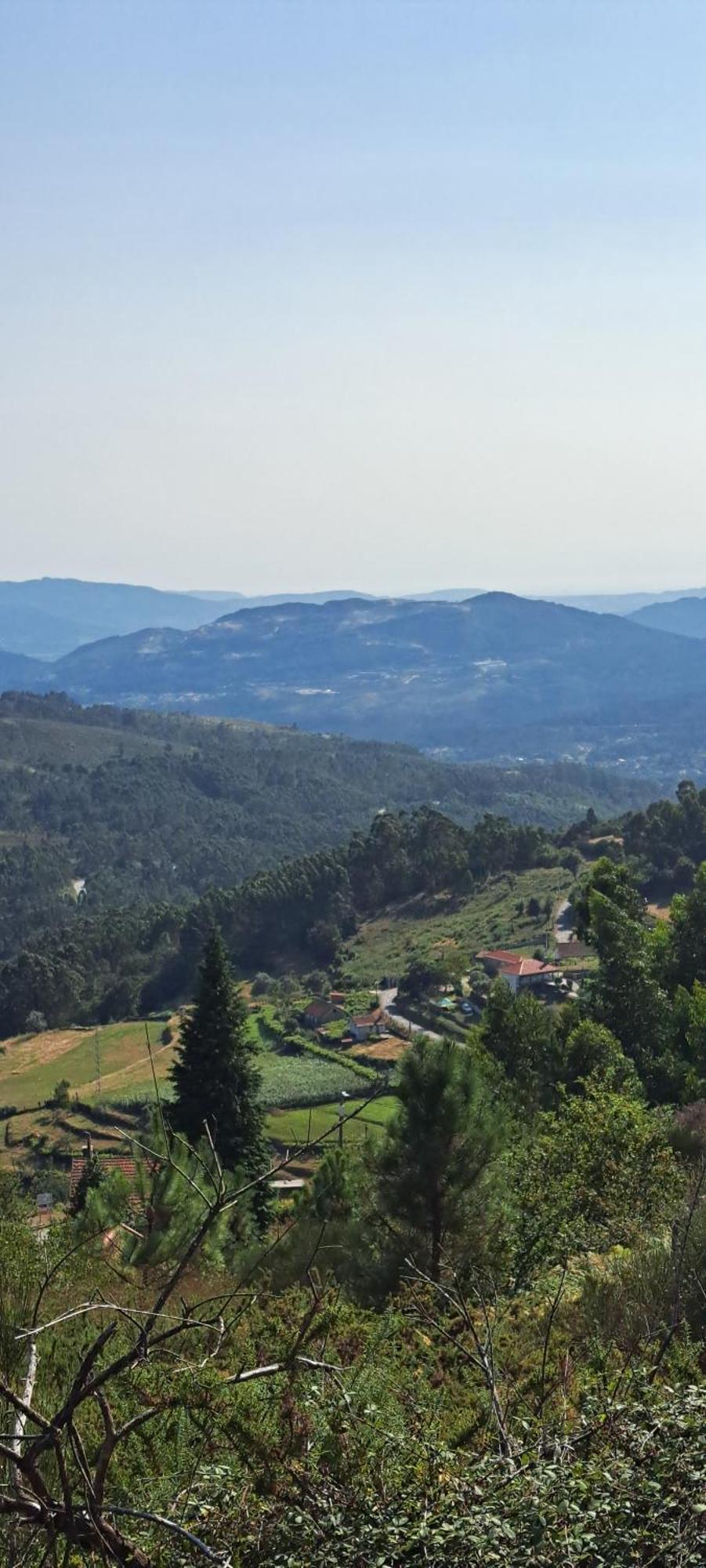 Refugio Dos Cartolas Sao Mamede de Infesta Bagian luar foto